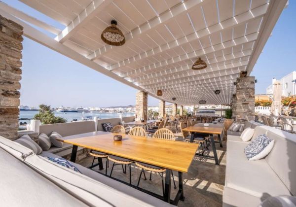 Samano Restaurant Antiparos