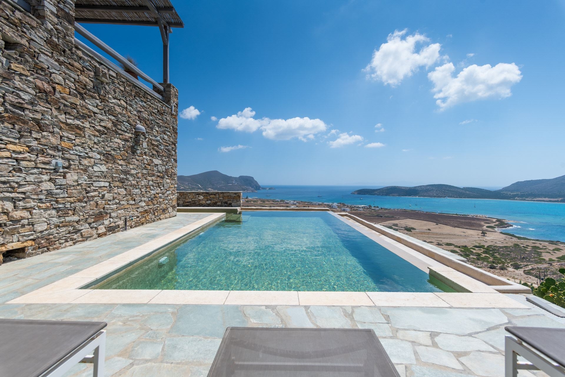 https://staging.paros.villas/wp-content/uploads/2024/05/LAVISH-25.jpg thumbnail