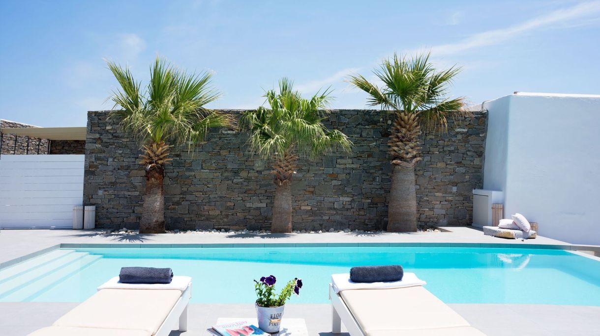 Golden Oasis image 3