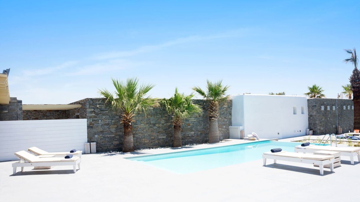 Golden Oasis image 1