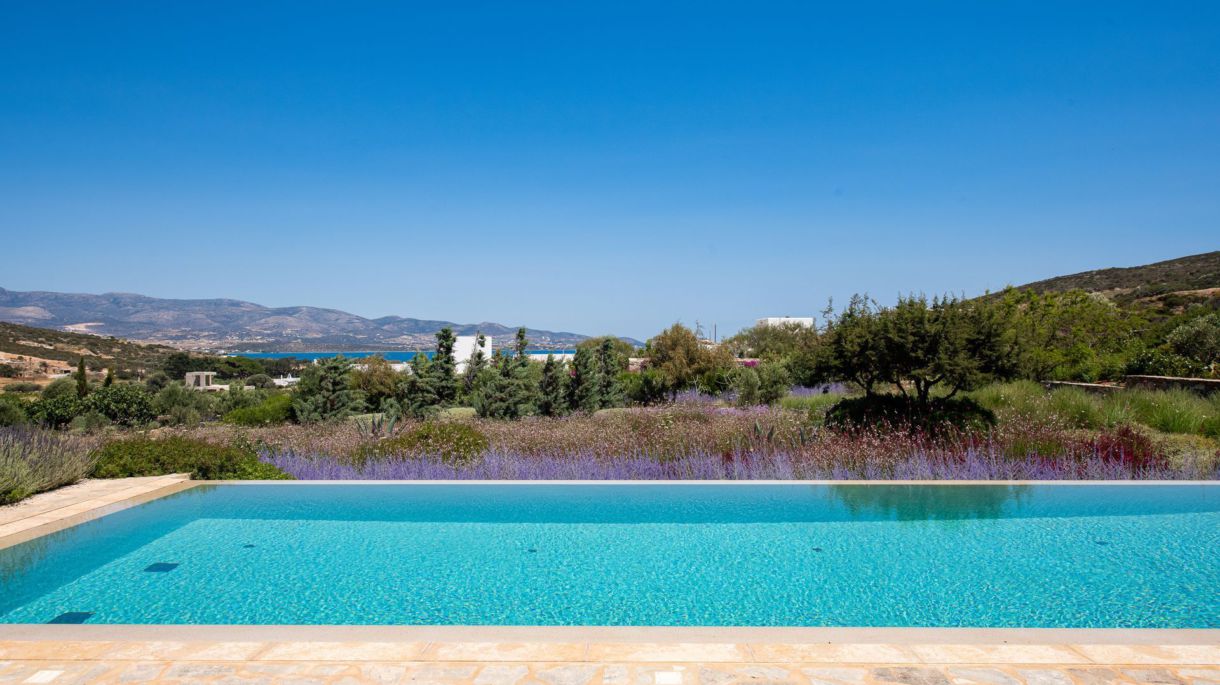 Luminous Retreat image 5