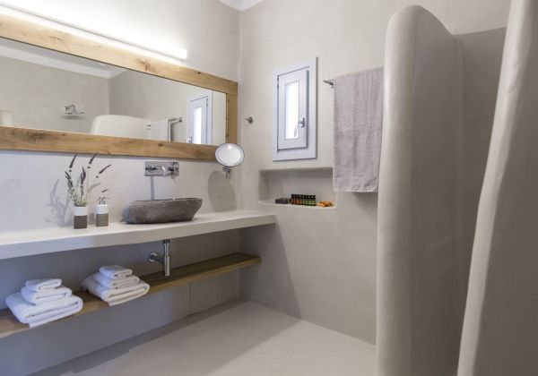 Coastal Retreat Four