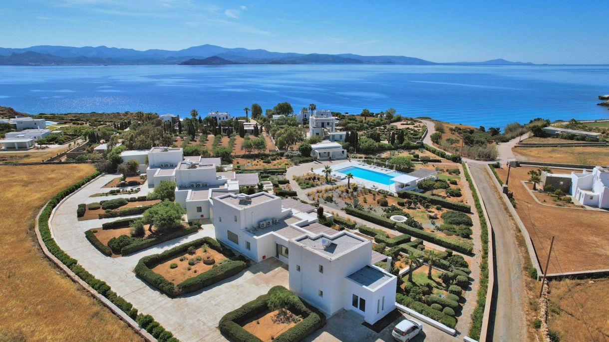 Navy Blue Estate image 1